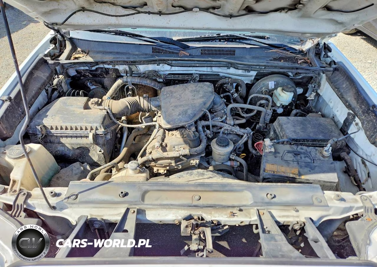 2018 Toyota Tacoma Sr VIN:5TFRX5GNXJX106417 - 11