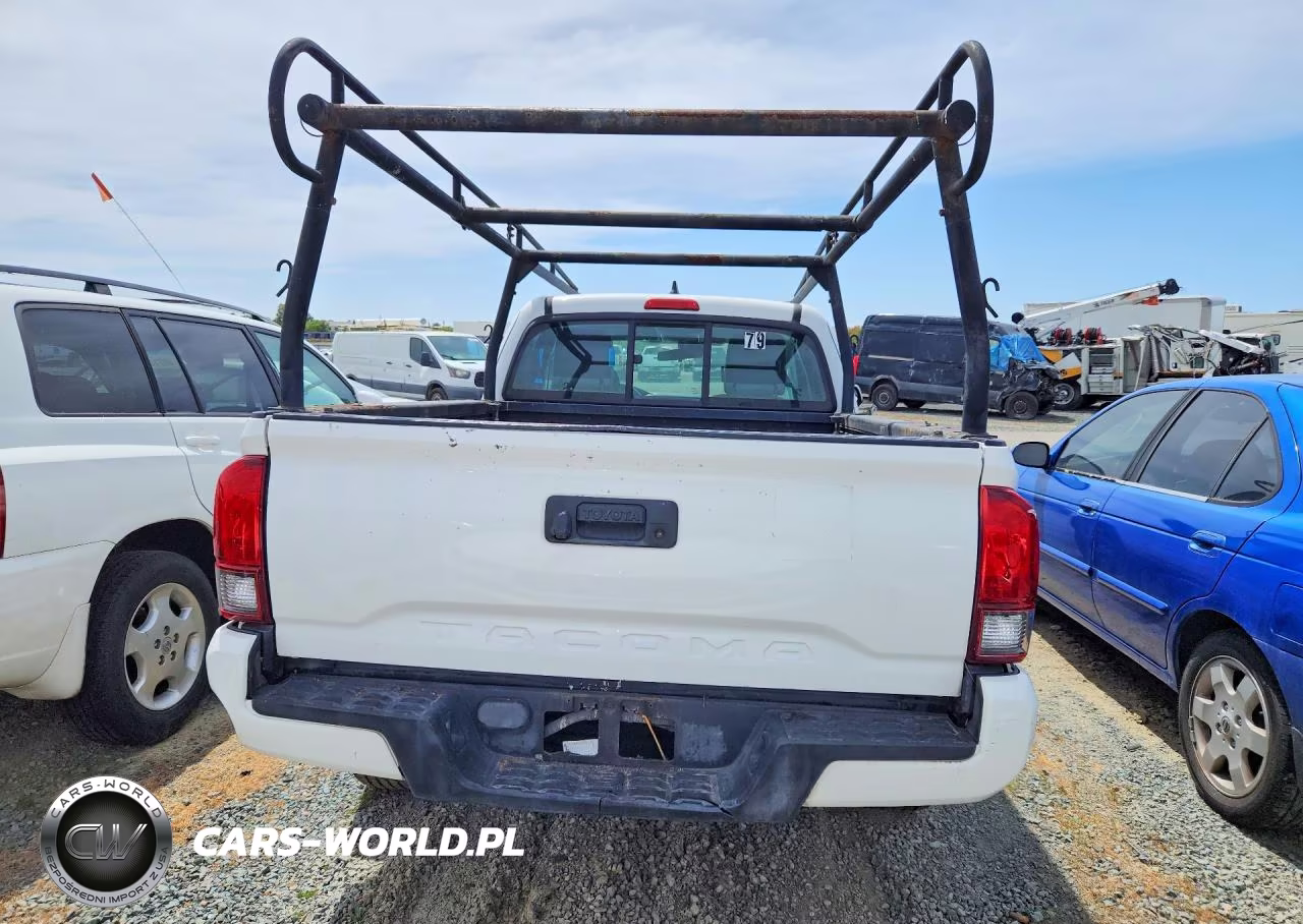 2018 Toyota Tacoma Sr VIN:5TFRX5GN0JX107107 - 6