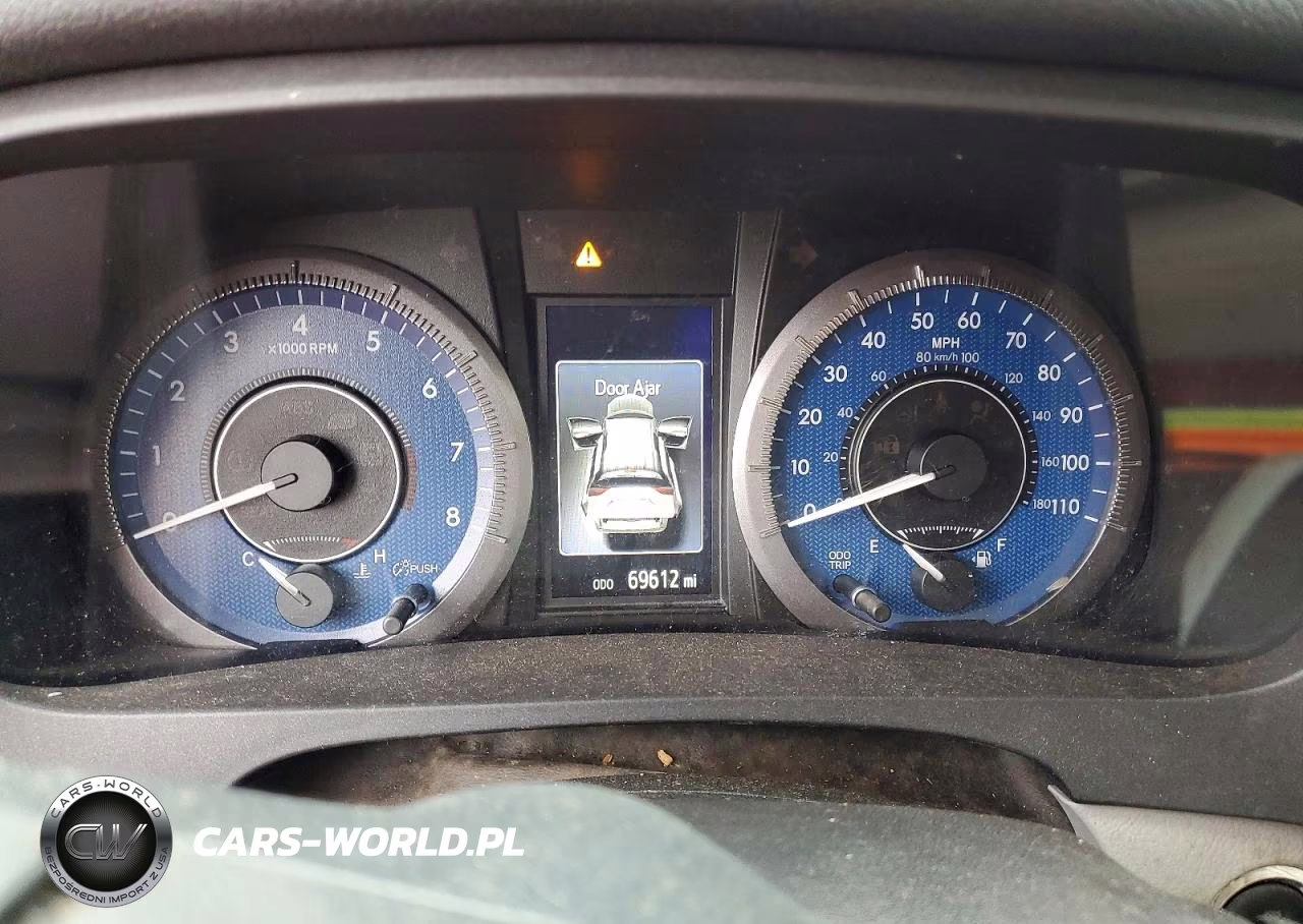 2019 Toyota Sienna Xle 8-Passenger VIN:5TDYZ3DC0KS010302 - 9