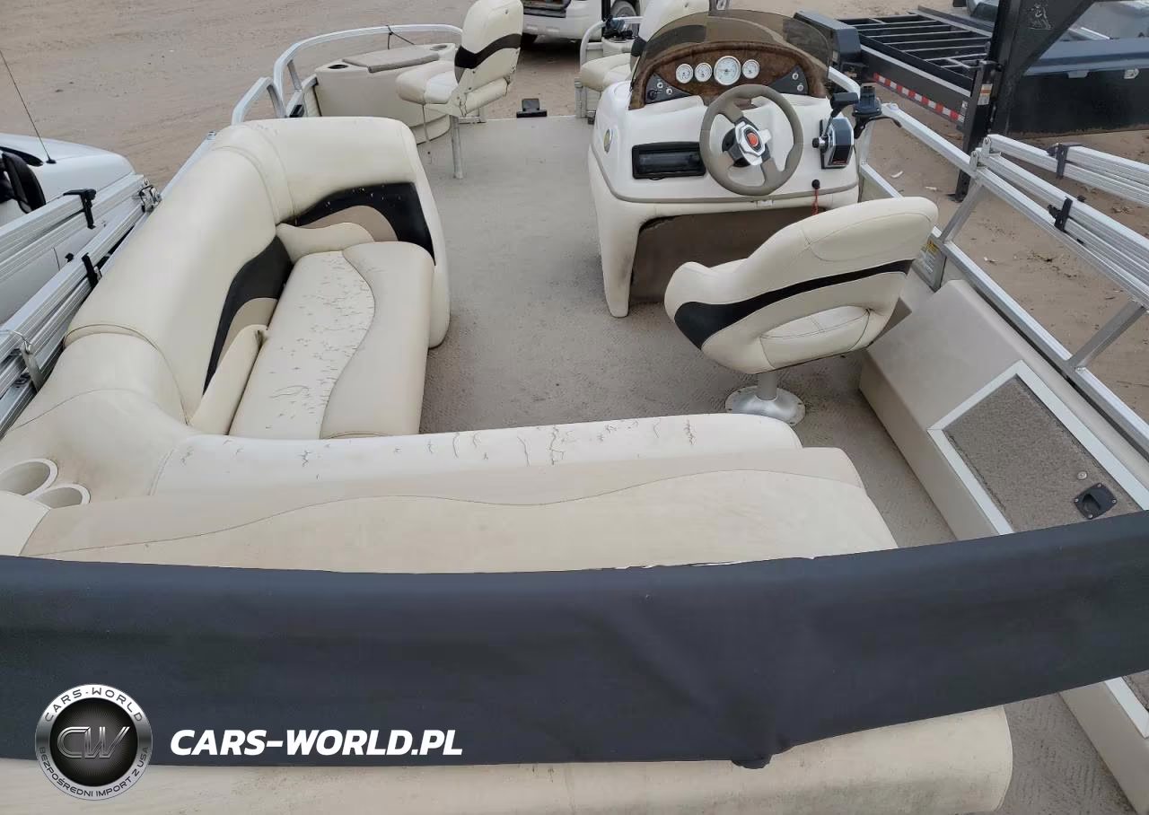 2010 Sun Tracker Boat W-Trl VIN:BUJ124271910 - 5