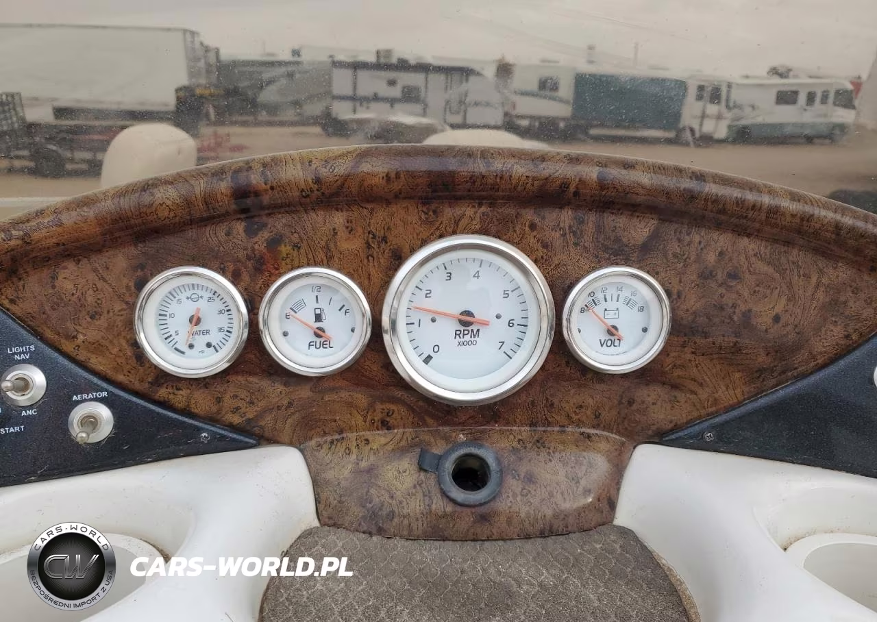 2010 Sun Tracker Boat W-Trl VIN:BUJ124271910 - 8