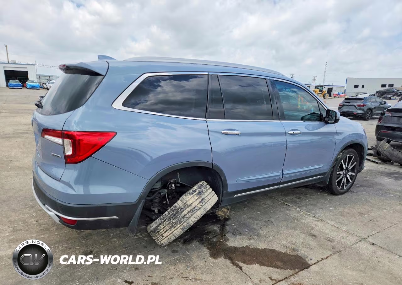 2022 Honda Pilot Touring VIN:5FNYF5H66NB023878 - 3