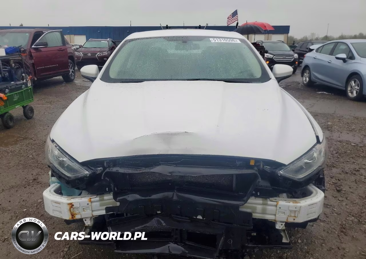 2017 Ford Fusion S VIN:3FA6P0G73HR249385 - 5