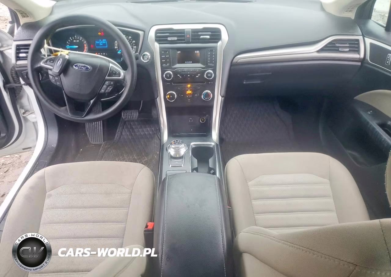 2017 Ford Fusion S VIN:3FA6P0G73HR249385 - 8