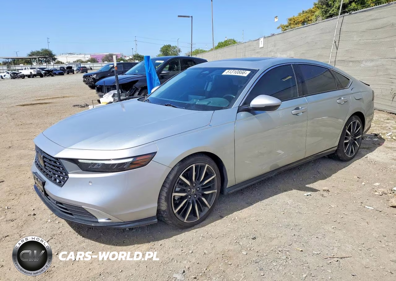 2024 Honda Accord Touring Hybrid – zdjęcie 1 z 12