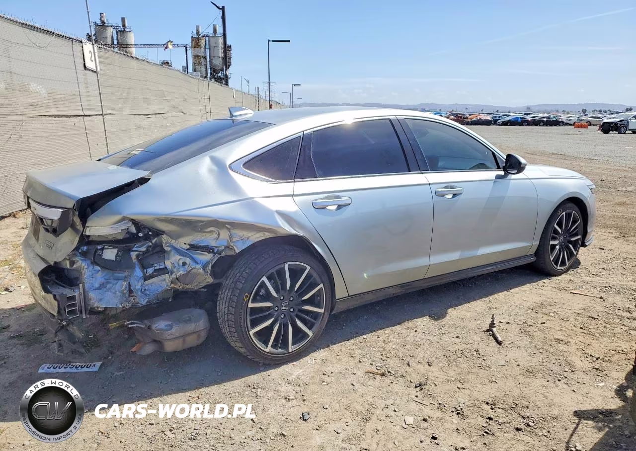 2024 Honda Accord Touring Hybrid VIN:1HGCY2F82RA087388 - 3