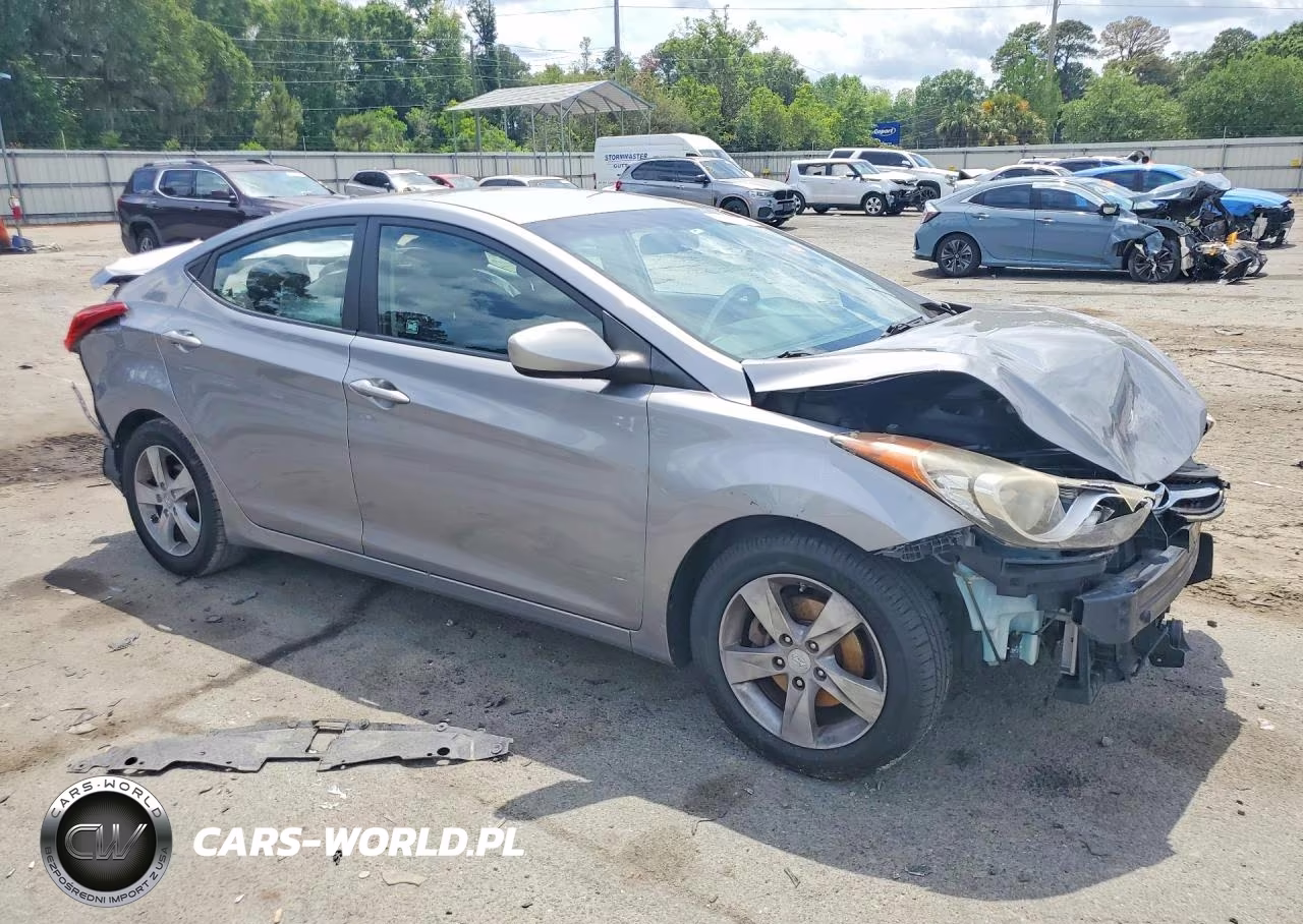 2012 Hyundai Elantra Gls VIN:KMHDH4AE2CU259433 - 4