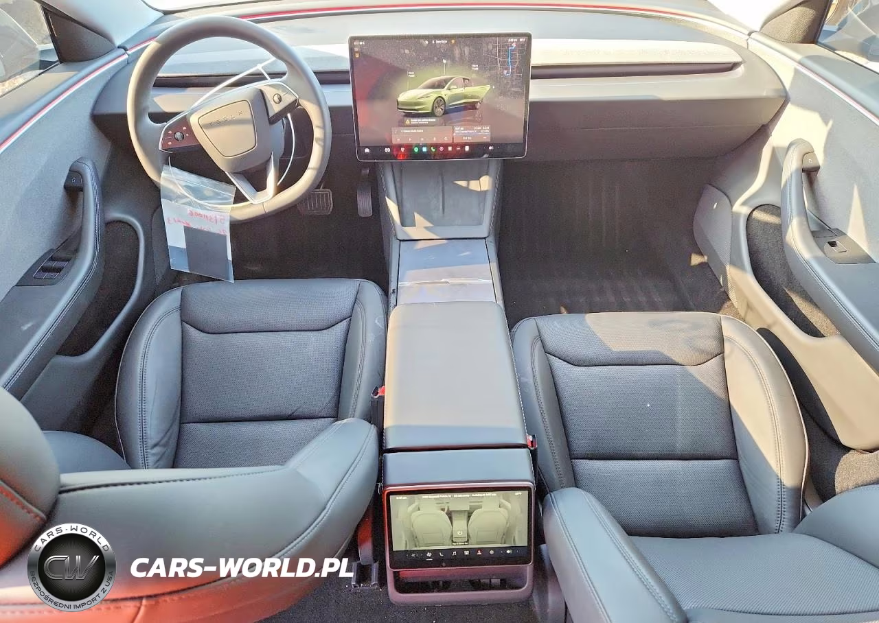 2025 Tesla Model 3 VIN:5YJ3E1EAXSF976149 - 8