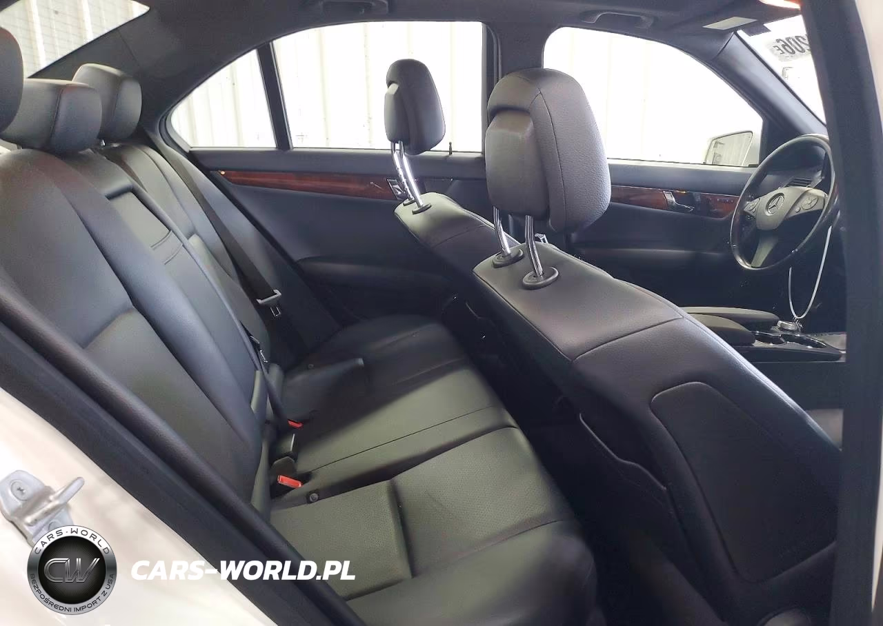 2011 Mercedes-Benz C 300 4Matic VIN:WDDGF8BB5BR149048 - 10
