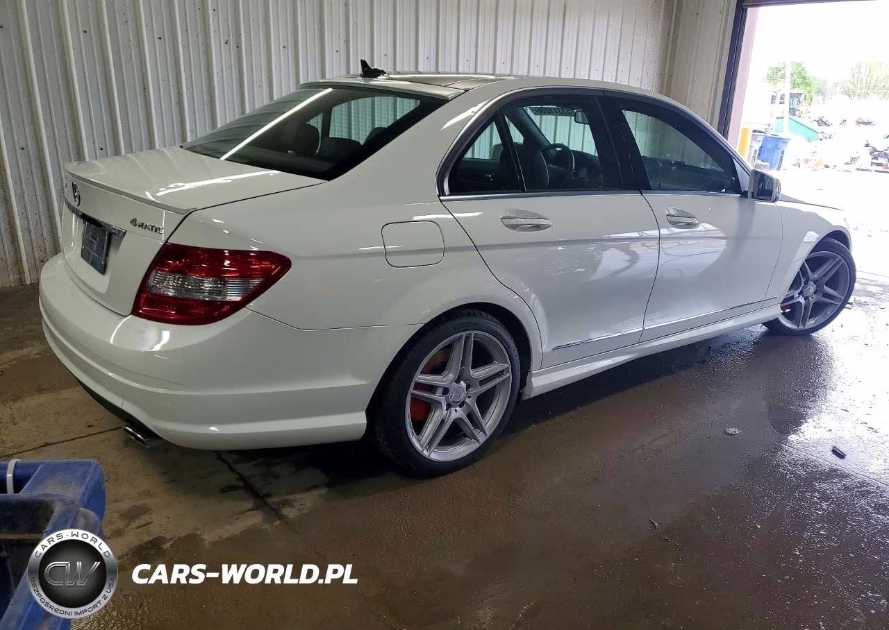 2011 Mercedes-Benz C 300 4Matic VIN:WDDGF8BB5BR149048 - 3