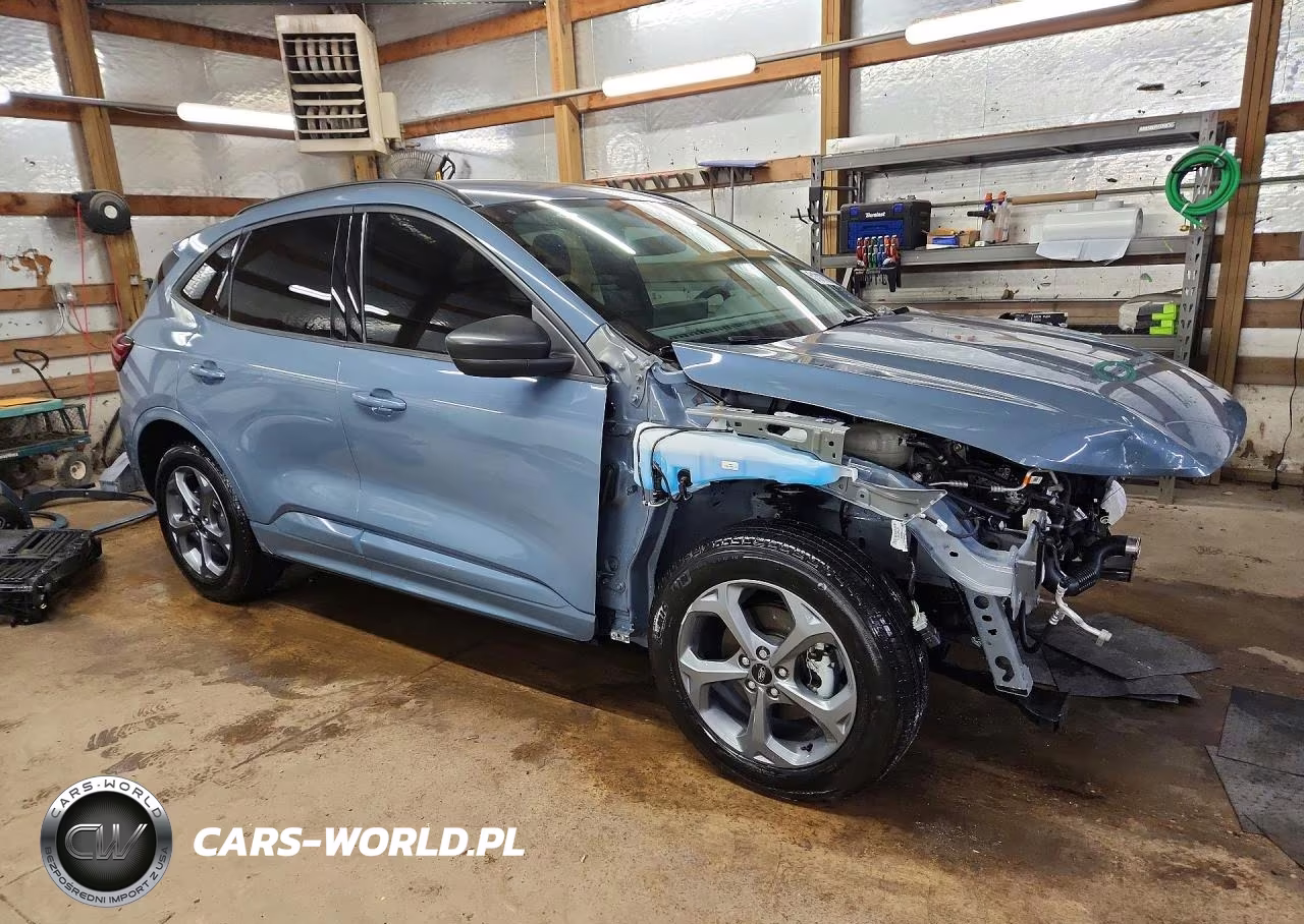2023 Ford Escape St Line VIN:1FMCU0MN9PUB20093 - 4