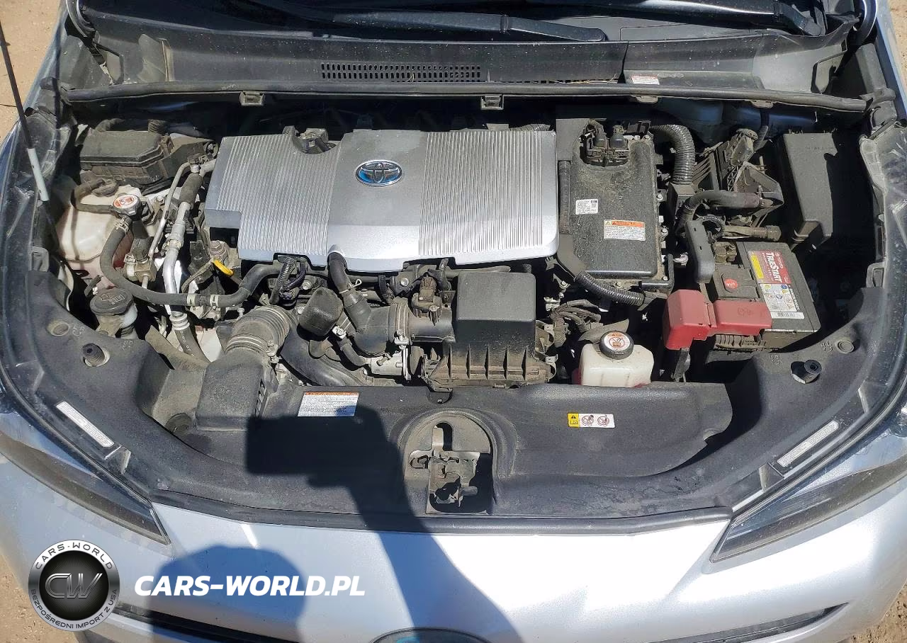 2021 Toyota Prius L Eco VIN:JTDKAMFU7M3139747 - 11