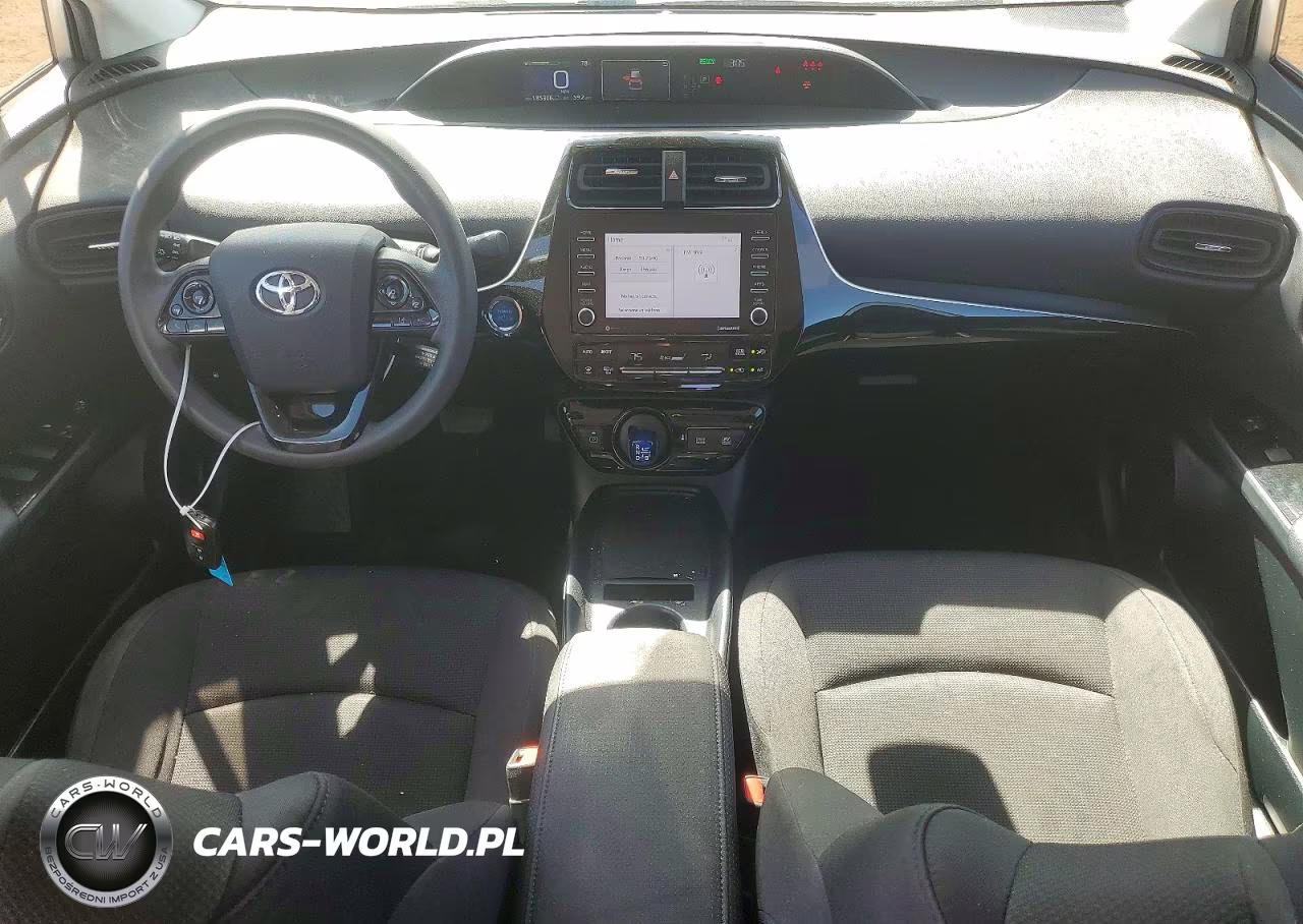 2021 Toyota Prius L Eco VIN:JTDKAMFU7M3139747 - 8