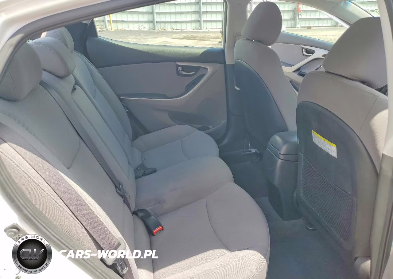 2015 Hyundai Elantra Se VIN:5NPDH4AE8FH550649 - 10