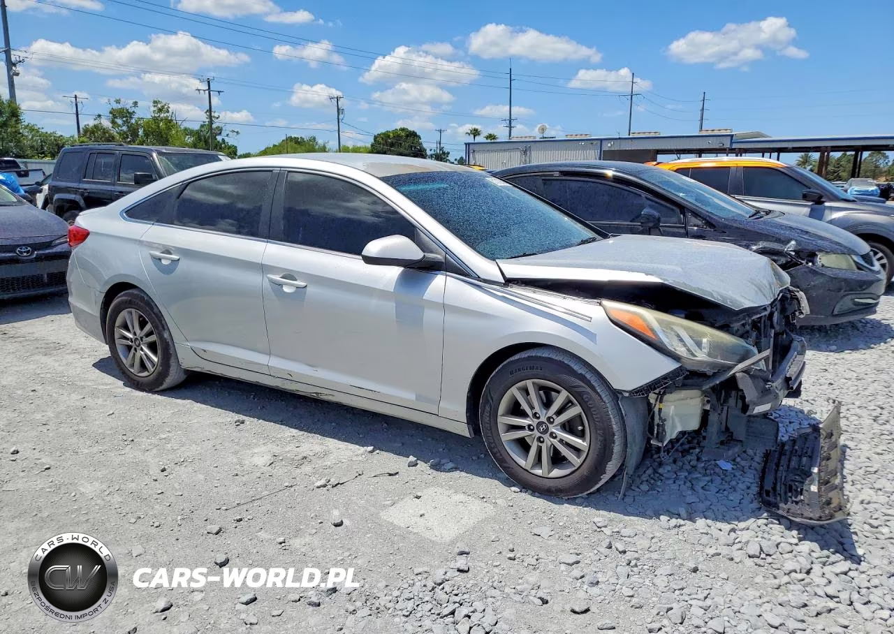 2017 Hyundai Sonata Se VIN:5NPE24AF6HH516503 - 4