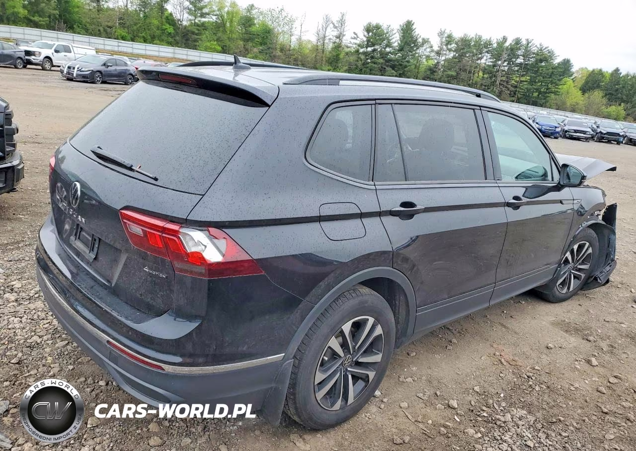 2024 Volkswagen Tiguan S VIN:3VVFB7AX4RM043955 - 3