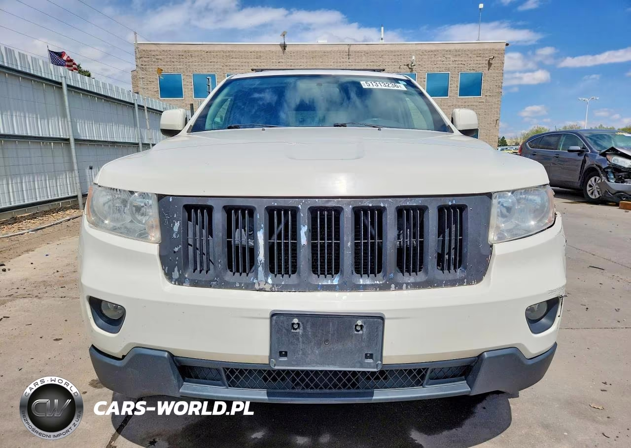 2012 Jeep Grand Cherokee Laredo VIN:1C4RJFAG0CC223726 - 5
