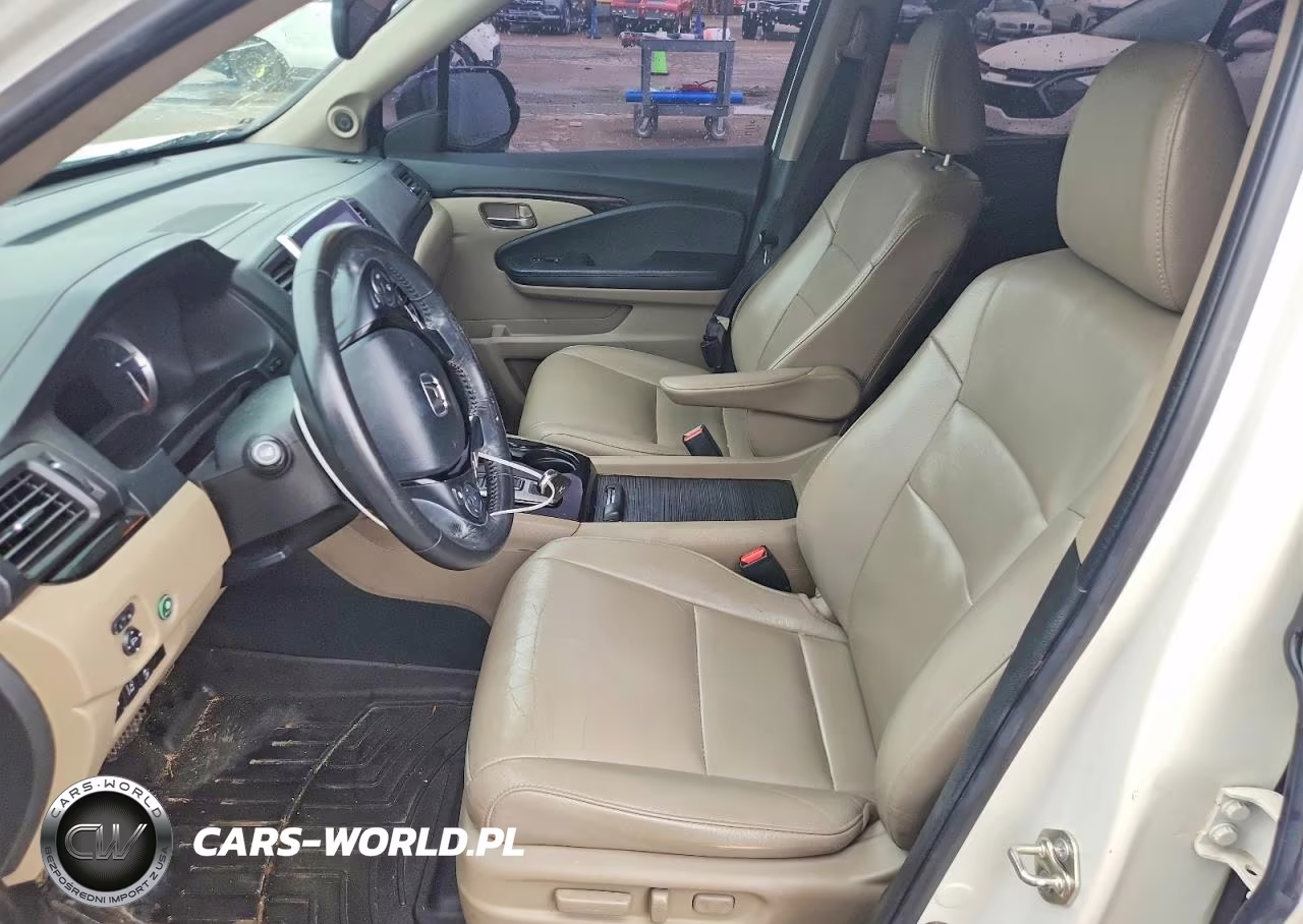 2016 Honda Pilot Touring VIN:5FNYF6H9XGB112212 - 7