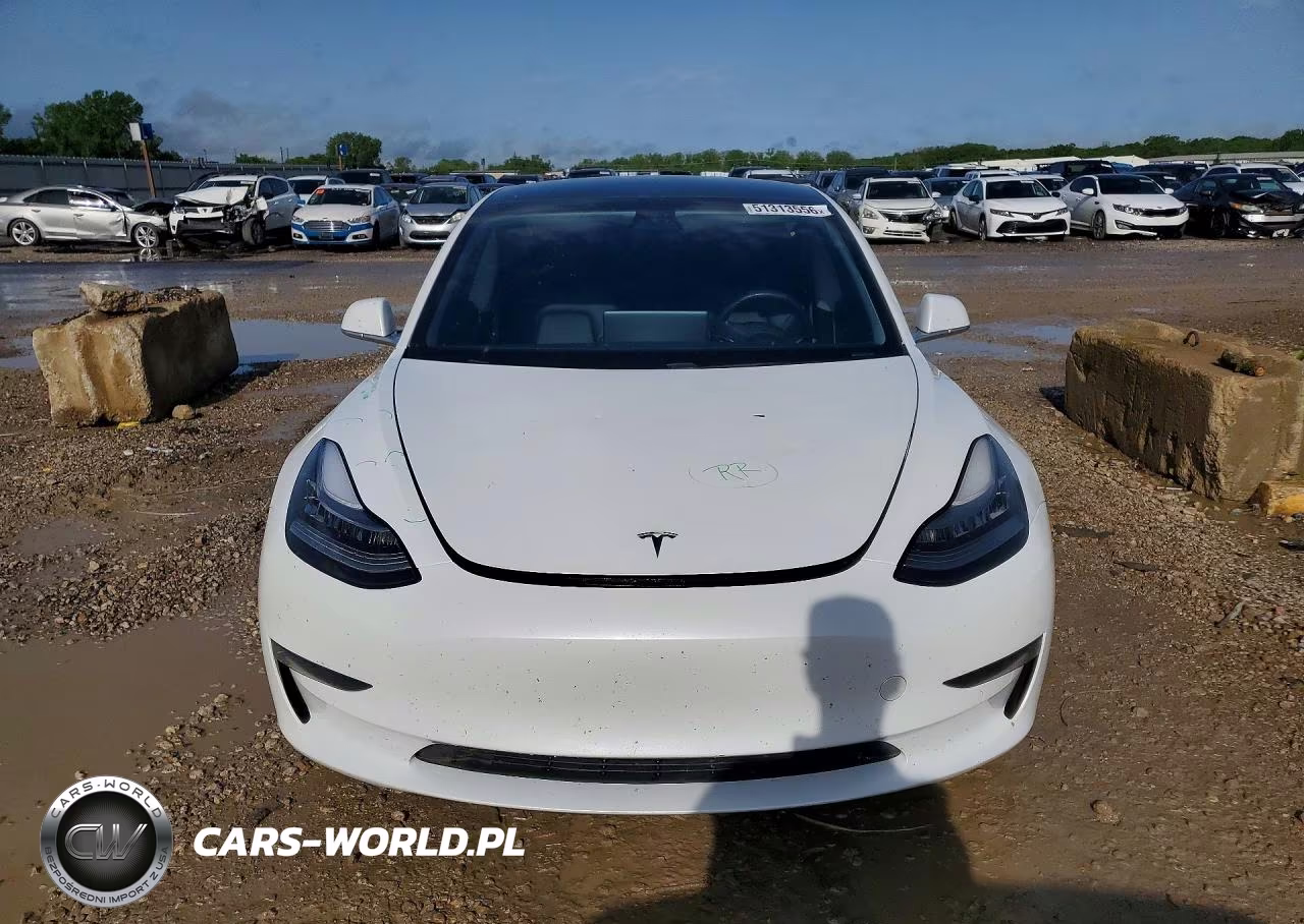 2019 Tesla Model 3 VIN:5YJ3E1EA0KF483001 - 5