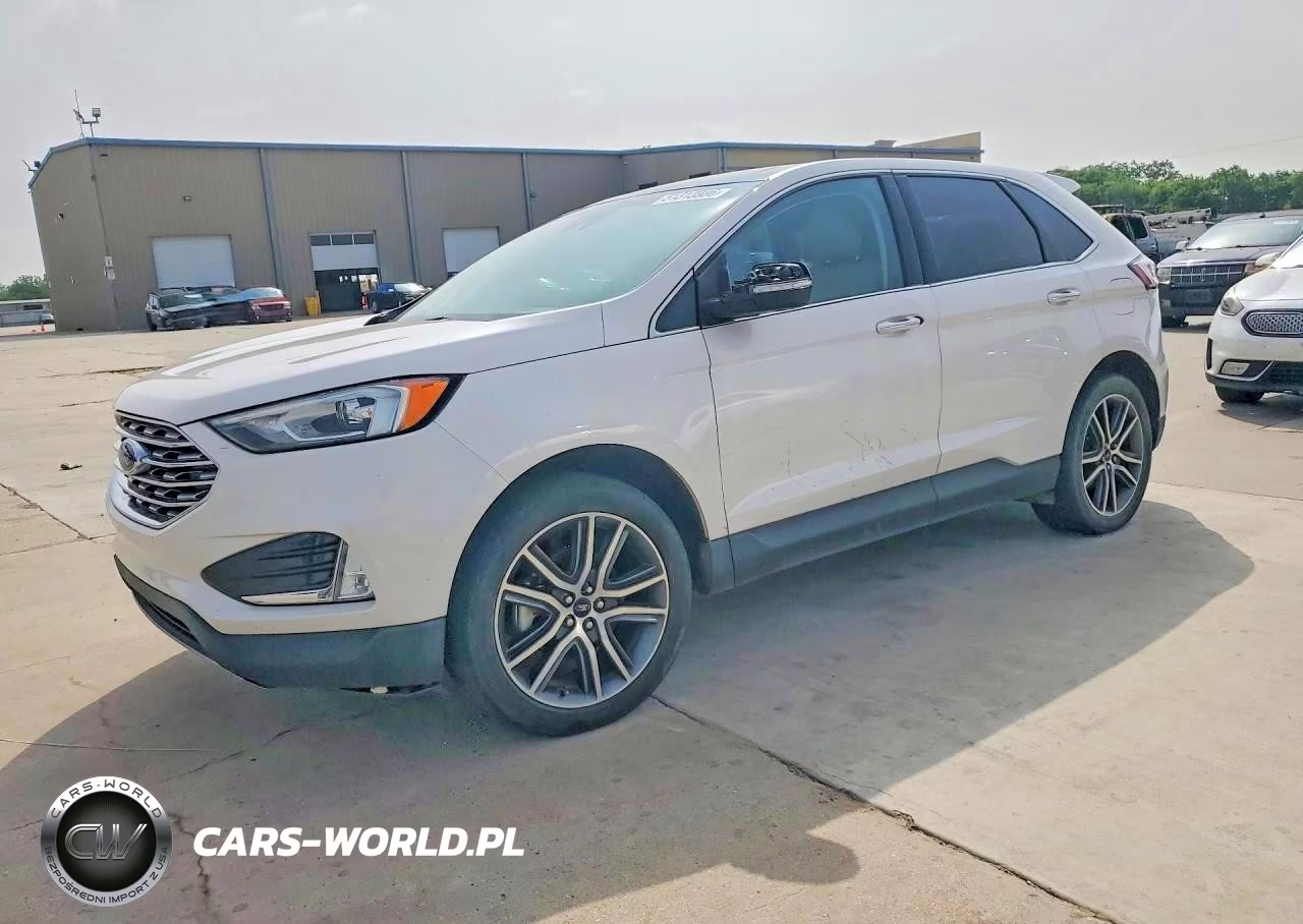 2019 Ford Edge Titanium