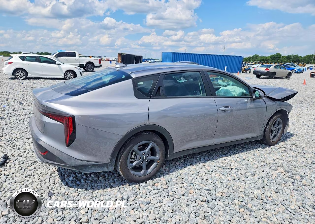 2025 Kia K4 Lxs VIN:3KPFT4DE6SE215505 - 3