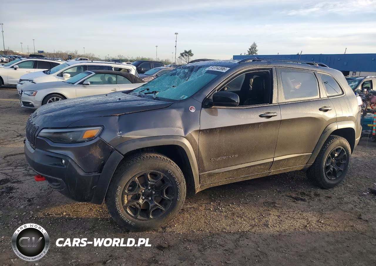 2022 Jeep Cherokee Trailhawk