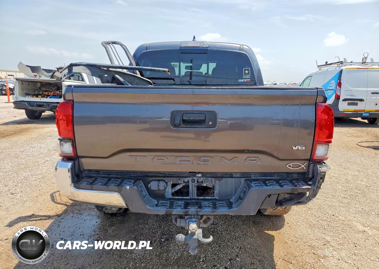 2018 Toyota Tacoma Trd Off-Road VIN:5TFAZ5CN2JX058845 - 6