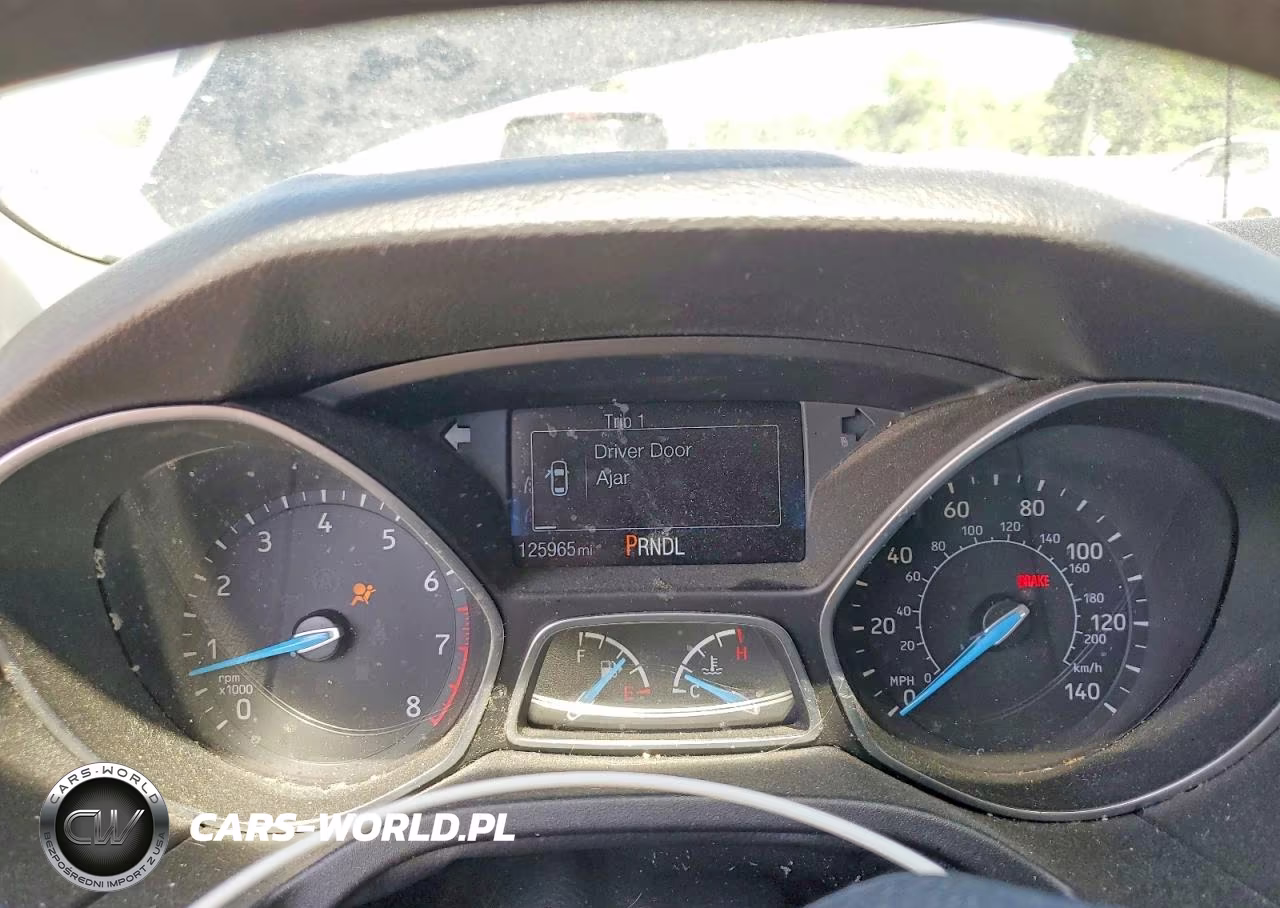 2018 Ford Focus S VIN:1FADP3E21JL299044 - 8