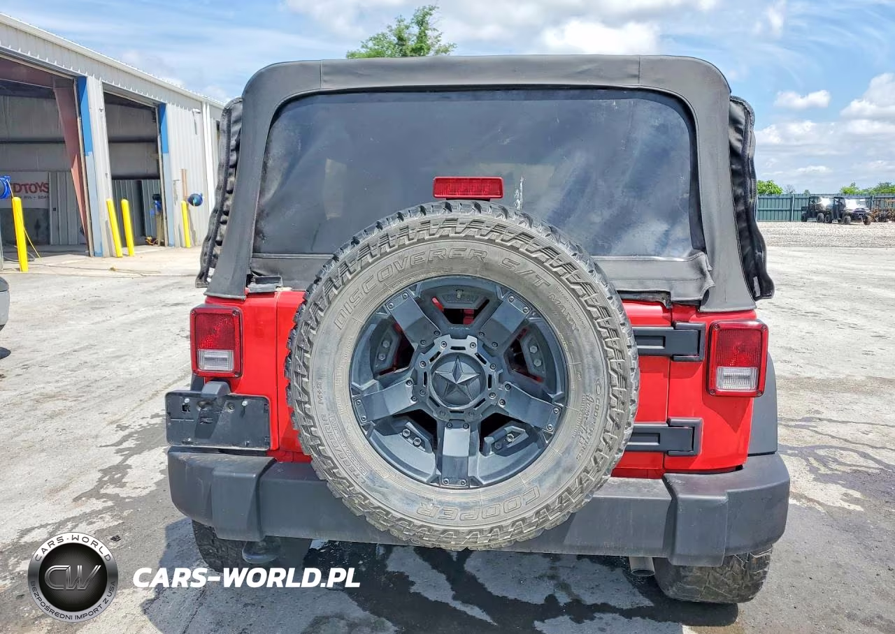2016 Jeep Wrangler Unlimited Sport VIN:1C4BJWDG0GL116520 - 6