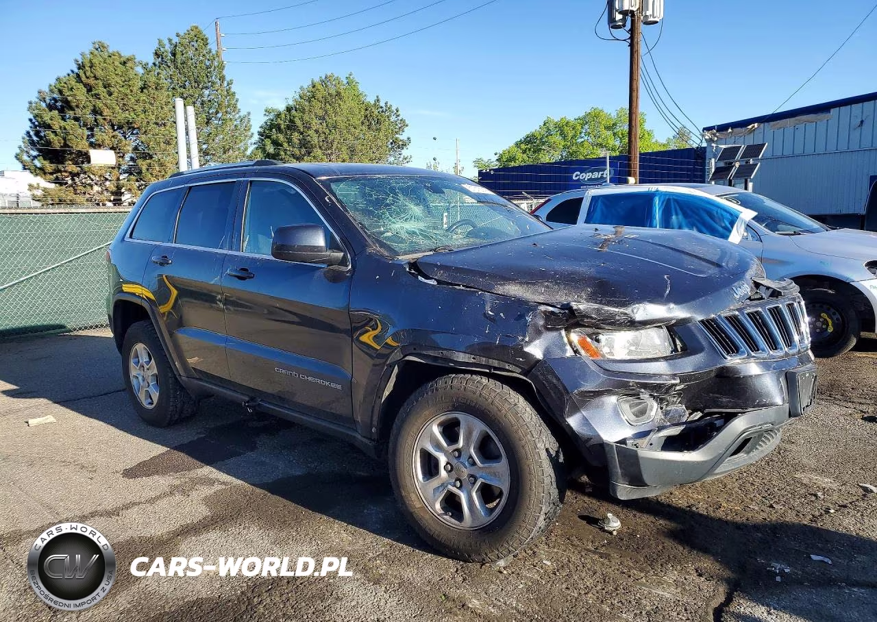 2014 Jeep Grand Cherokee Laredo VIN:1C4RJFAG0EC232929 - 4