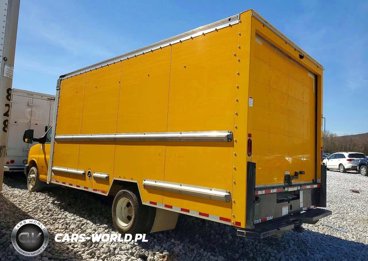 2022 GMC Savana Box Truck VIN:7GZ37TC7XNN004007 - 2