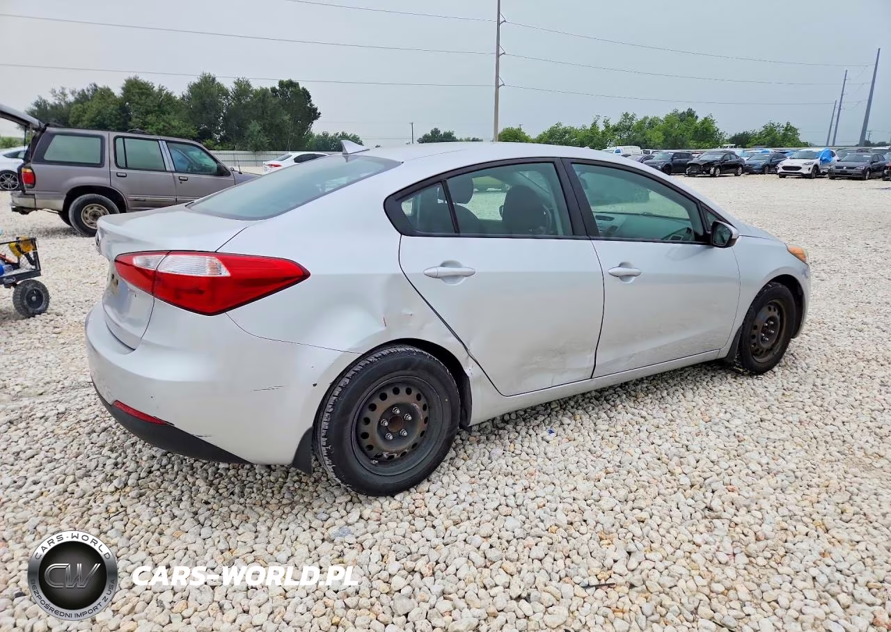 2016 Kia Forte Lx VIN:KNAFK4A66G5510913 - 3