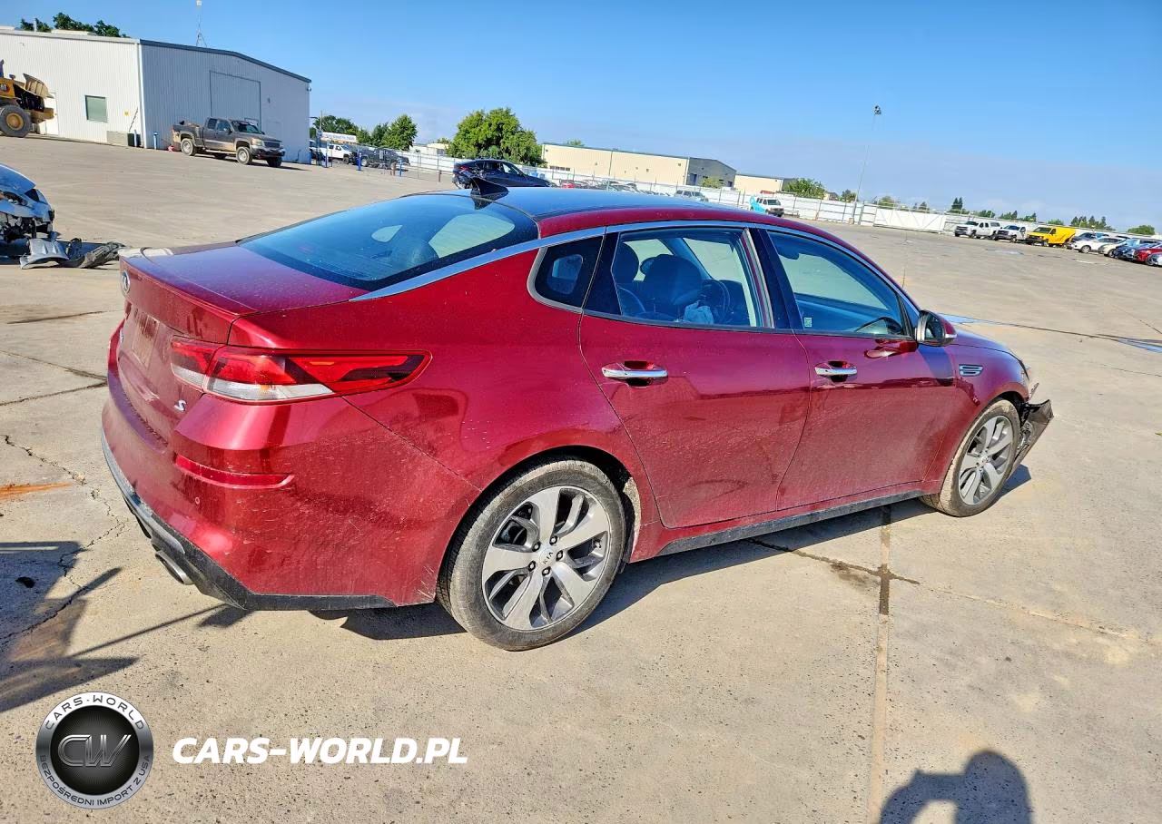 2019 Kia Optima S VIN:5XXGT4L33KG371819 - 3