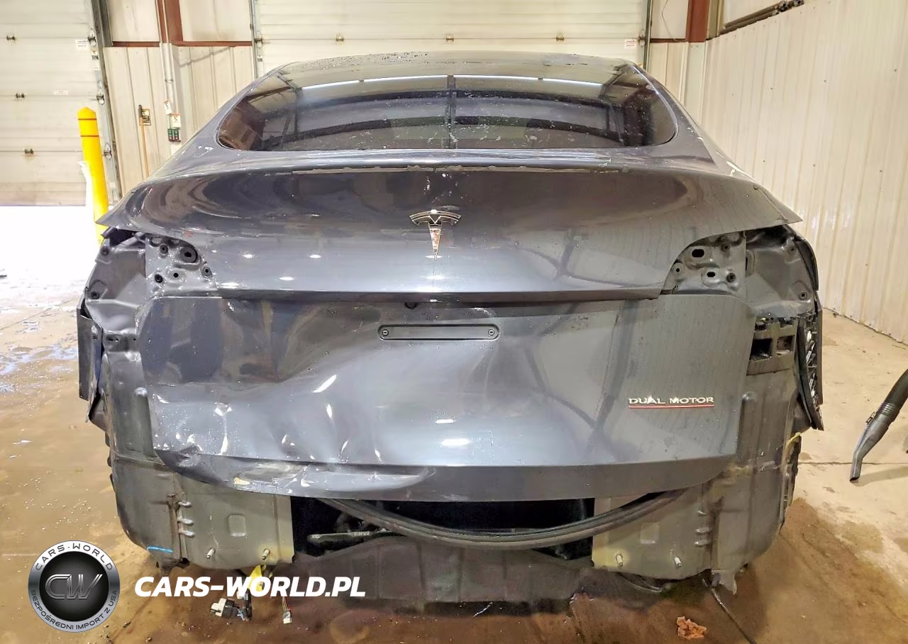 2020 Tesla Model Y VIN:5YJYGDEF3LF001457 - 6