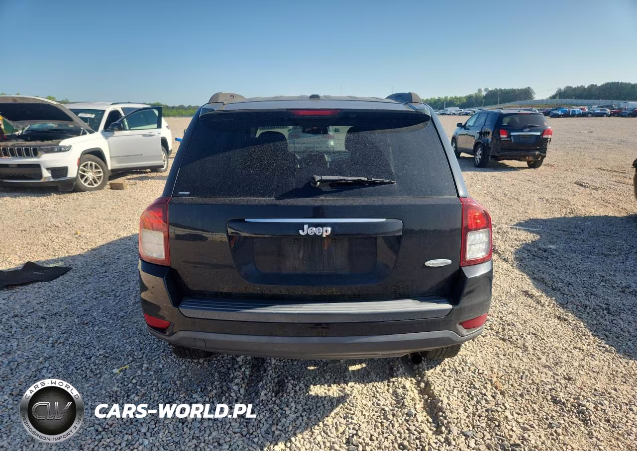 2016 Jeep Compass Latitude VIN:1C4NJCEA2GD769267 - 6