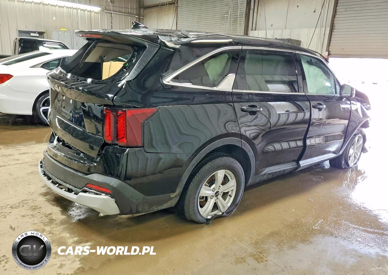 2026 Kia Sorento Lx VIN:5XYRG4JCXTG436758 - 3