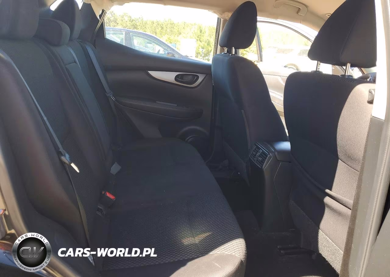 2019 Nissan Rogue Sport S VIN:JN1BJ1CR5KW350863 - 10