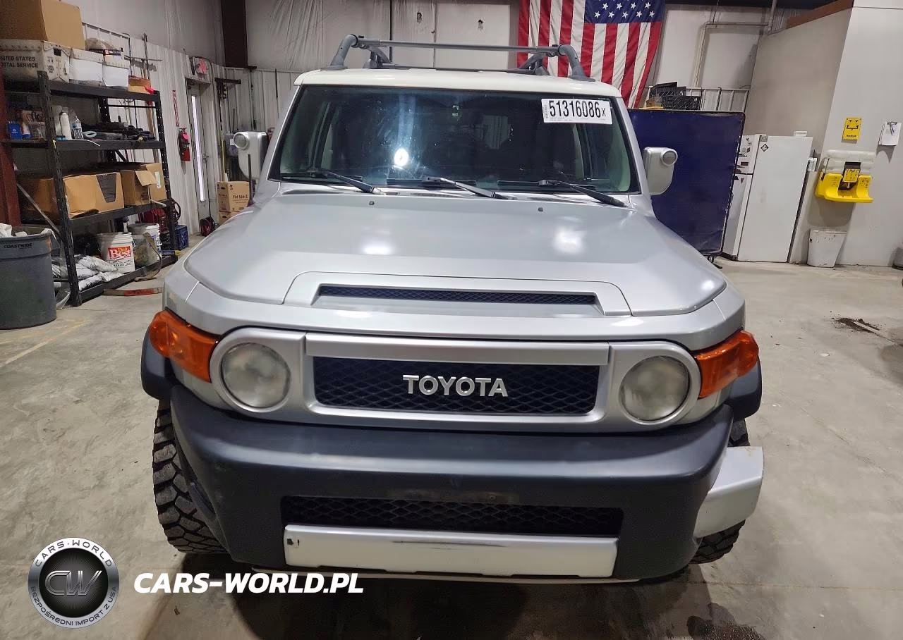 2007 Toyota Fj Cruiser Base VIN:JTEBU11F570086448 - 5
