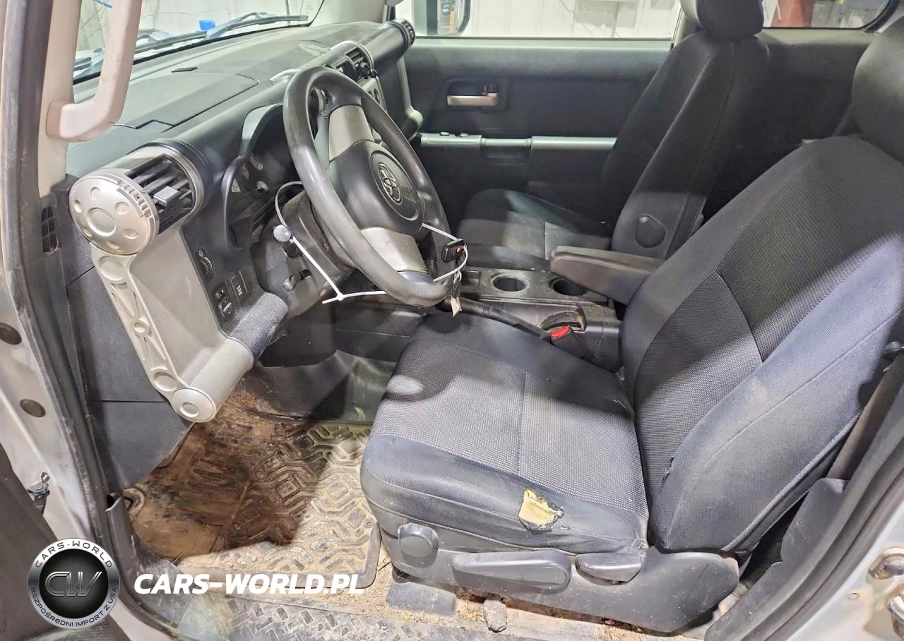 2007 Toyota Fj Cruiser Base VIN:JTEBU11F570086448 - 7