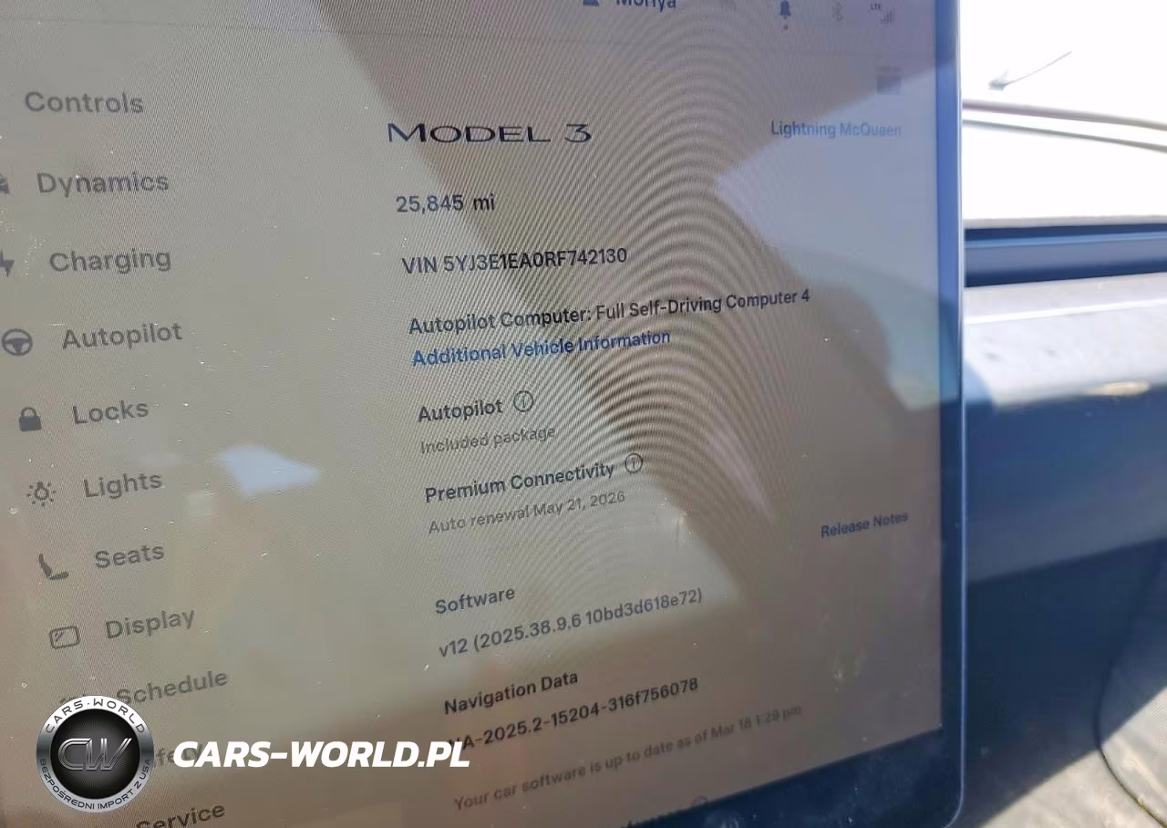 2024 Tesla Model 3 VIN:5YJ3E1EA0RF742130 - 9