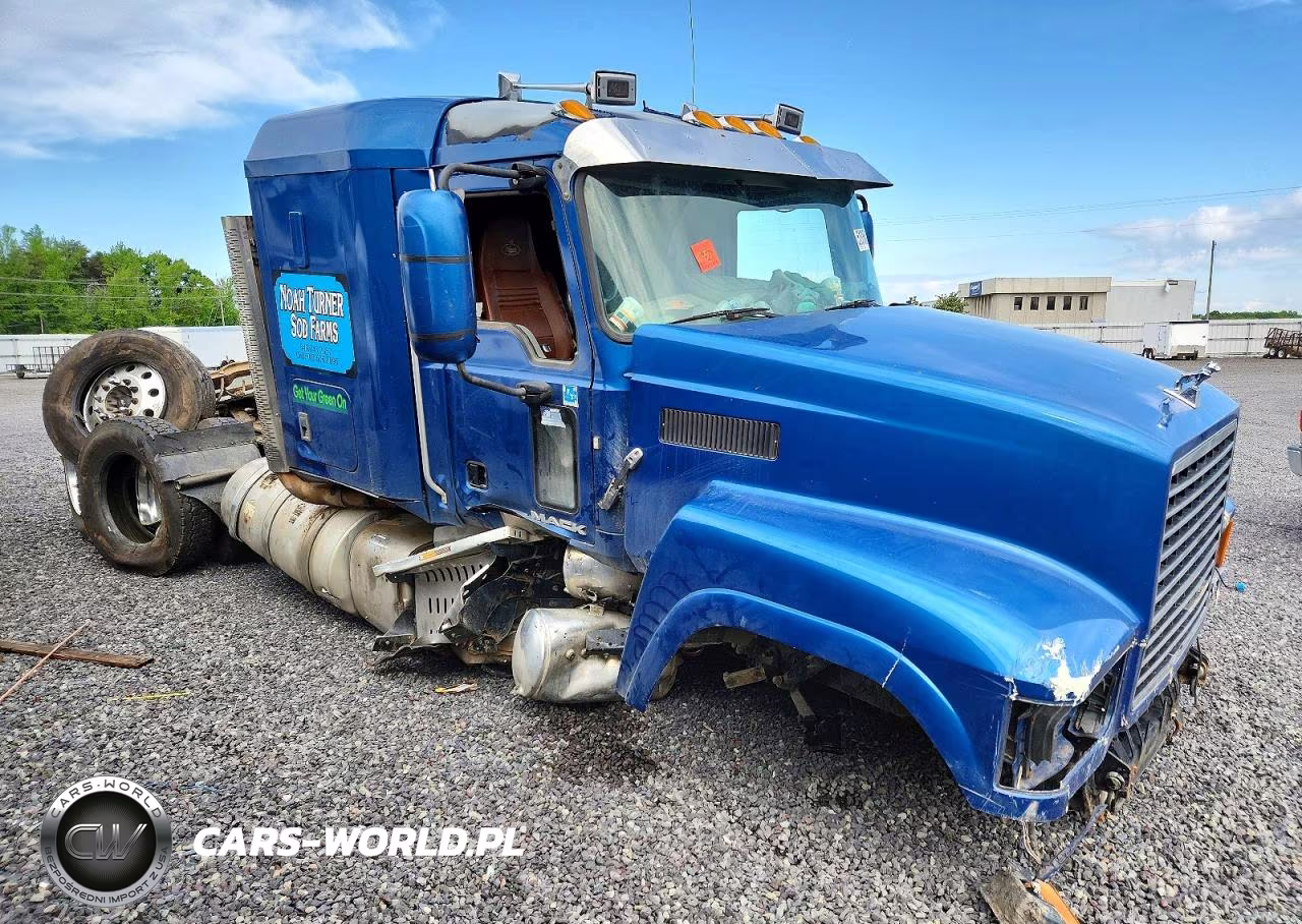 2016 Mack 600 Chu600