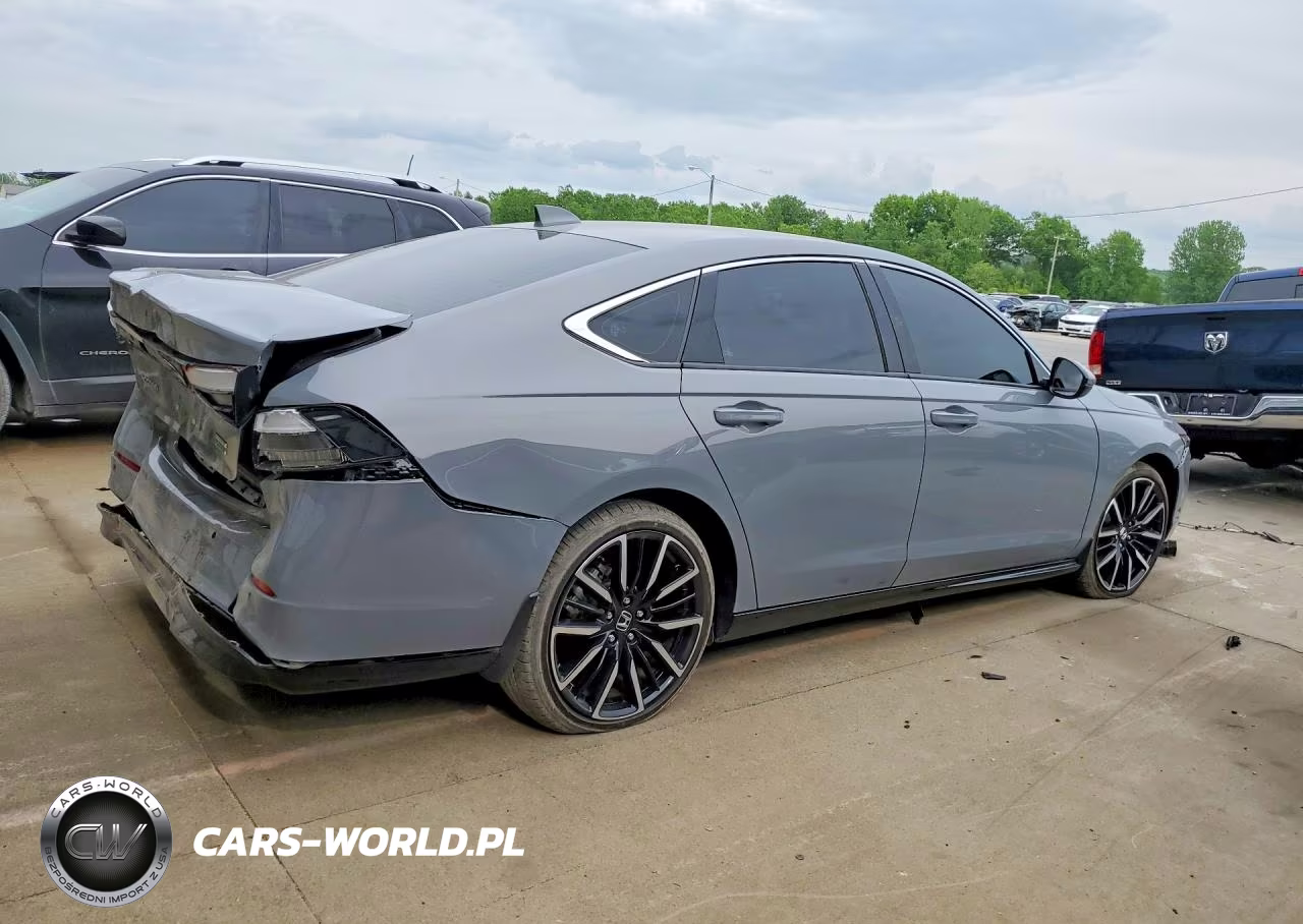 2025 Honda Accord Touring Hybrid VIN:1HGCY2F83SA042496 - 3