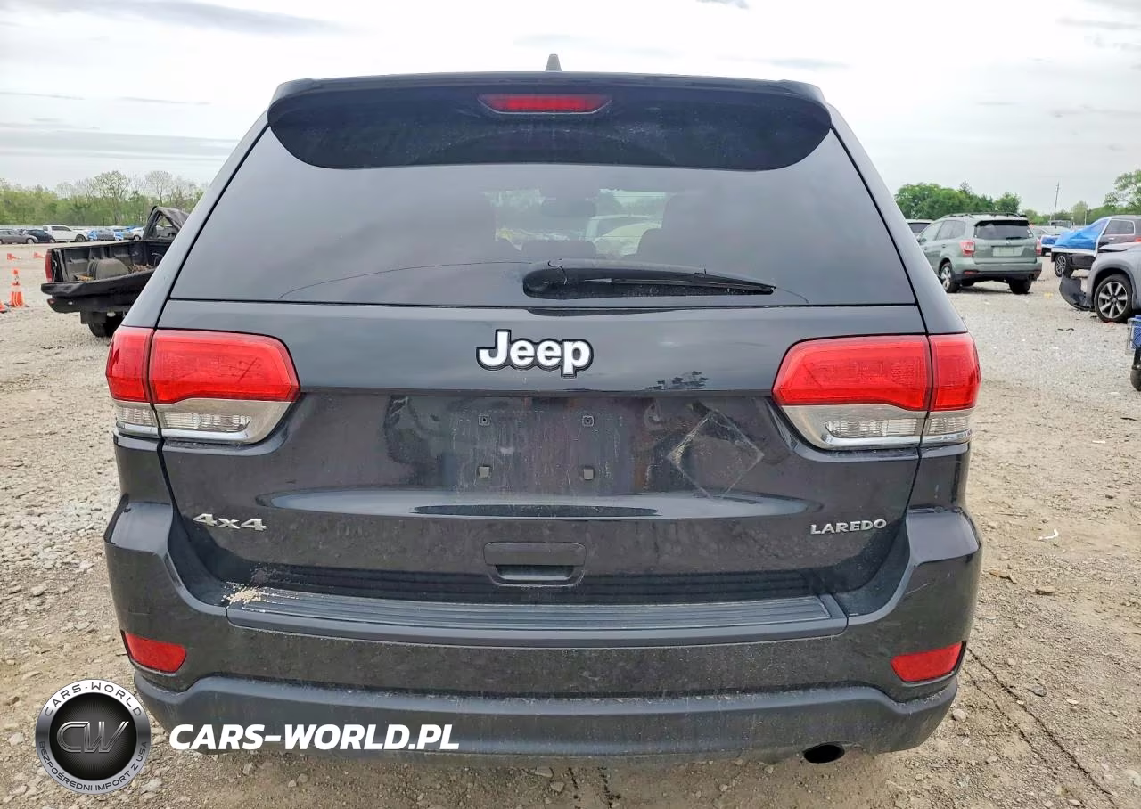 2015 Jeep Grand Cherokee Laredo VIN:1C4RJFAG3FC157614 - 6
