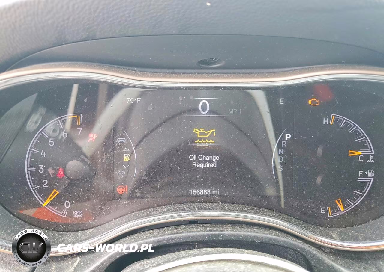 2015 Jeep Grand Cherokee Laredo VIN:1C4RJFAG3FC157614 - 9