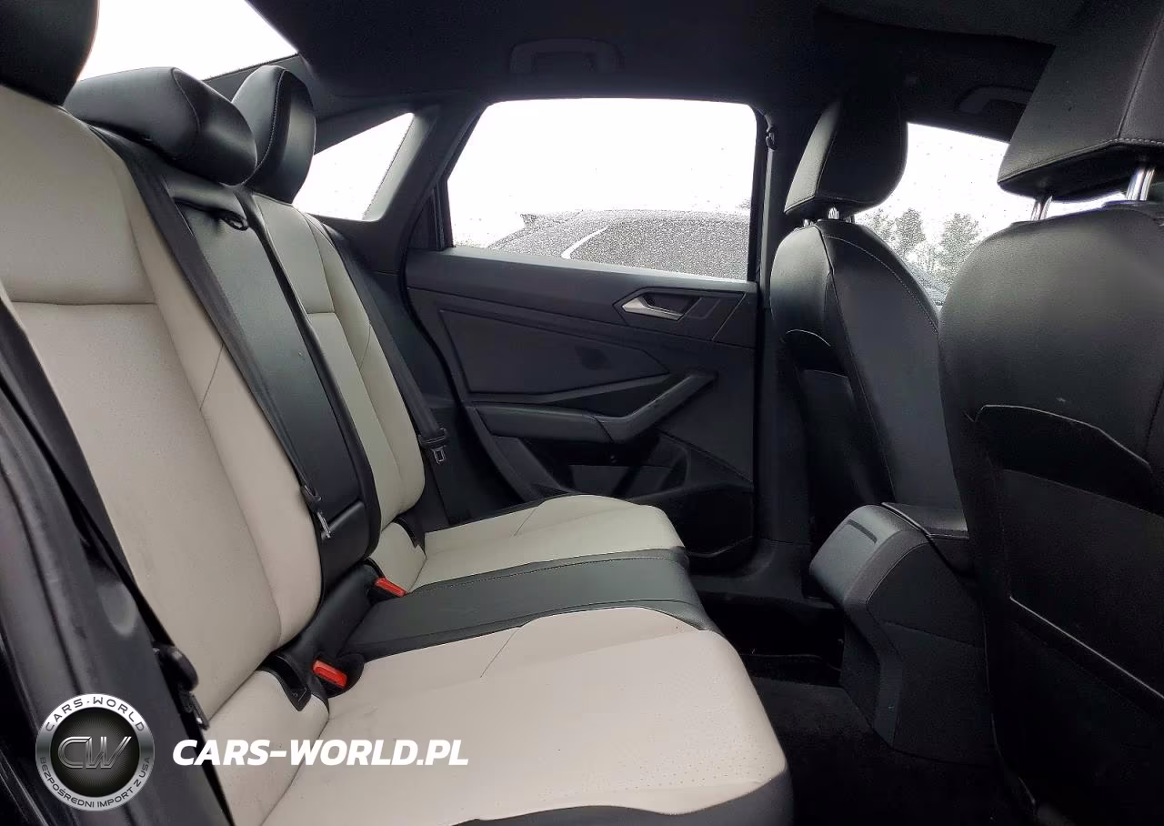 2019 Volkswagen Jetta S VIN:3VWC57BU0KM043449 - 10
