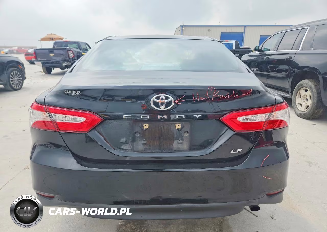 2018 Toyota Camry VIN:4T1B11HK2JU082806 - 6