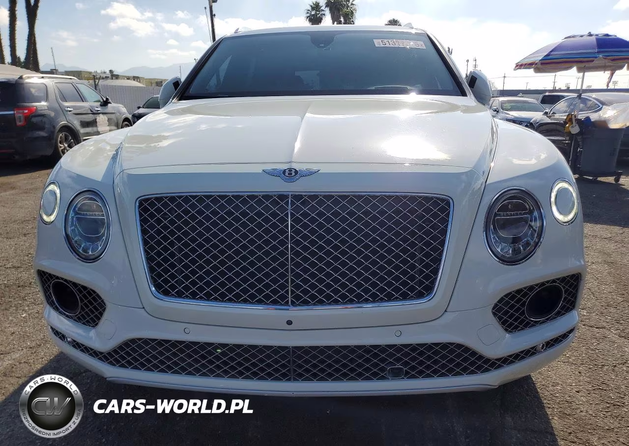 2018 Bentley Bentayga VIN:SJAAC2ZV3JC017396 - 5