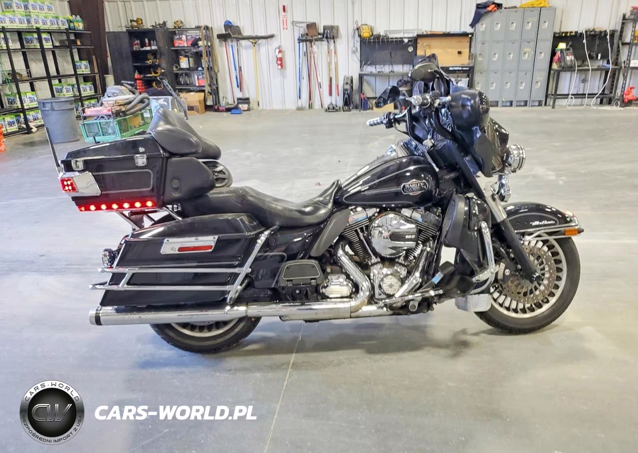 2013 Harley-Davidson Flhtcu Ultra Classic Electra Glide