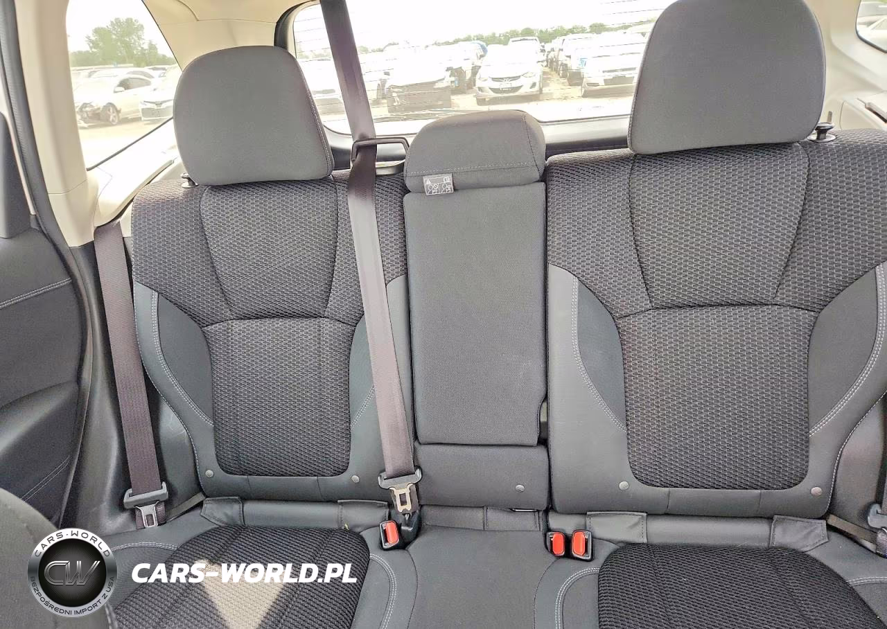 2021 Subaru Forester Premium VIN:JF2SKAJC5MH506935 - 10