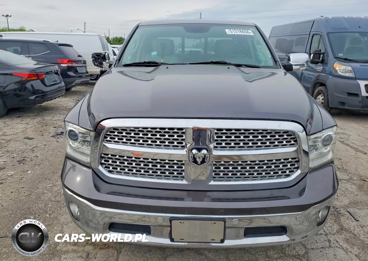 2016 Ram 1500 Laramie VIN:1C6RR7NMXGS255228 - 5